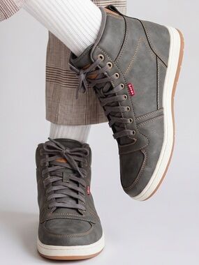 Levi’s Men’s High Top Sneakers Gray Lace Up Casual Shoes Size 11